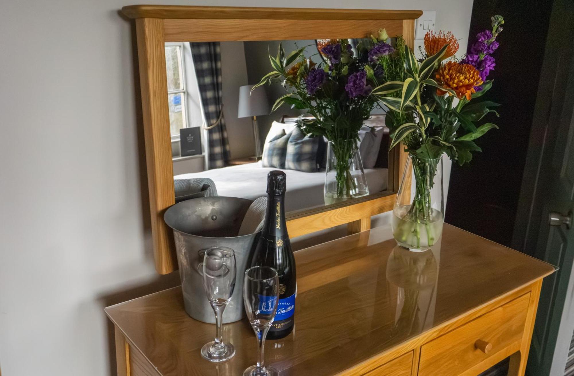 Hotel White Lion Hebden Bridge Zewnętrze zdjęcie