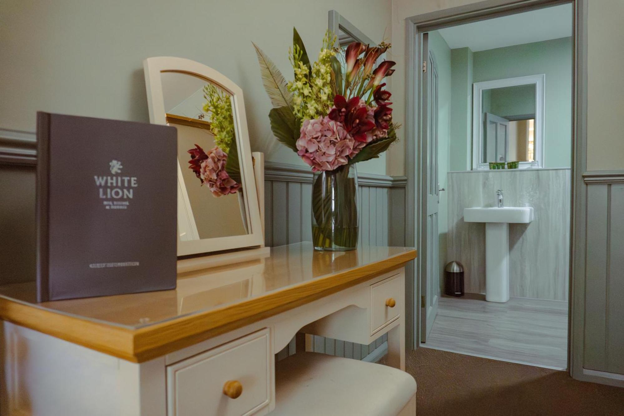 Hotel White Lion Hebden Bridge Zewnętrze zdjęcie